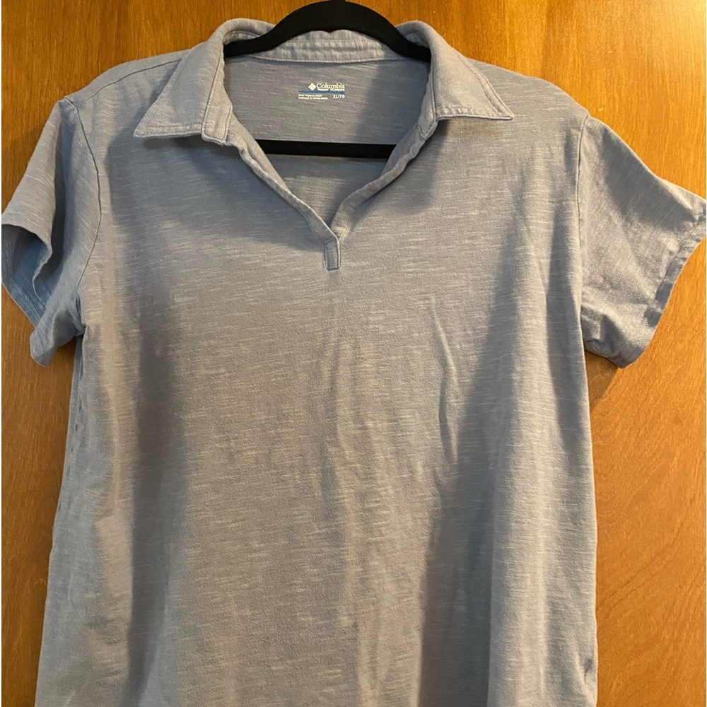 Columbia XL blue shirt